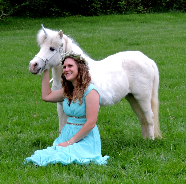 Miniature Unicorns for Therapy &amp; Photo Sessions!