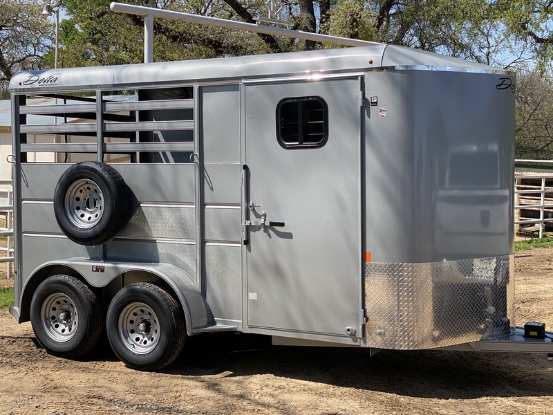 Horse Trailer New 2021 7Tall * Large Tack Room