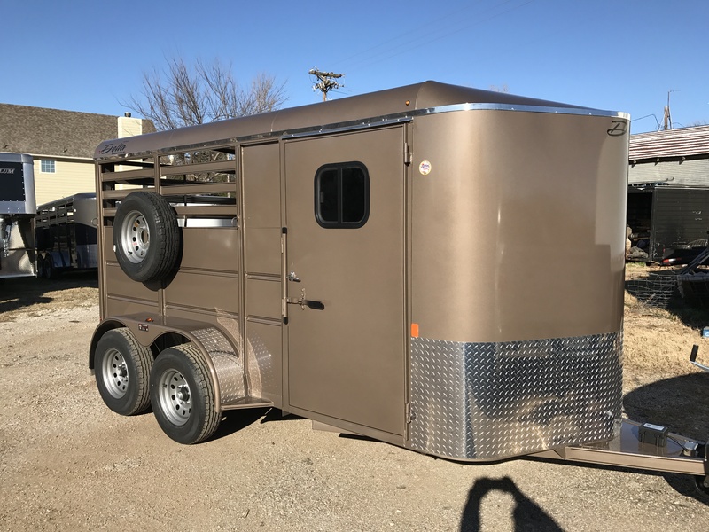 Horse Trailer New 2021 7Tall * Large Tack Room
