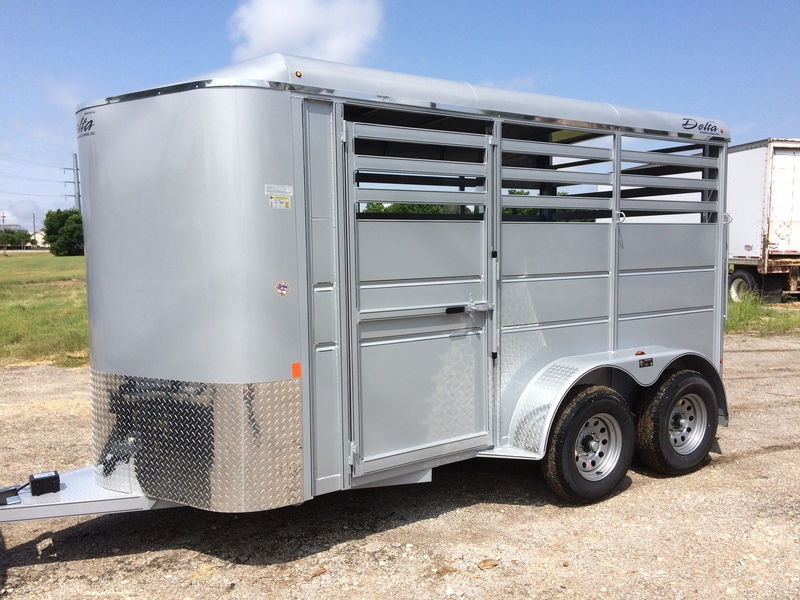 Horse Trailer * Memorial Day Sale *7ft Tall with Large Tack Room ????