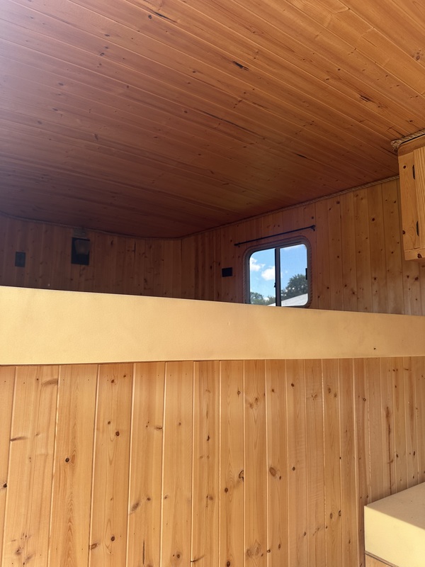 2012 Featherlite Aluminum 4 Horse With Weekender