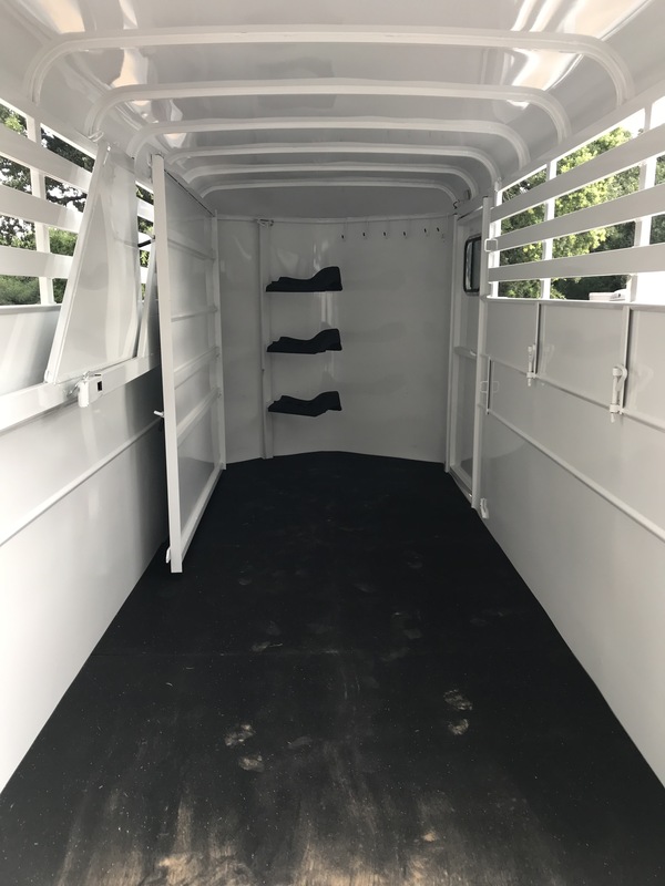  3 Horse Trailer * 7ft Tall