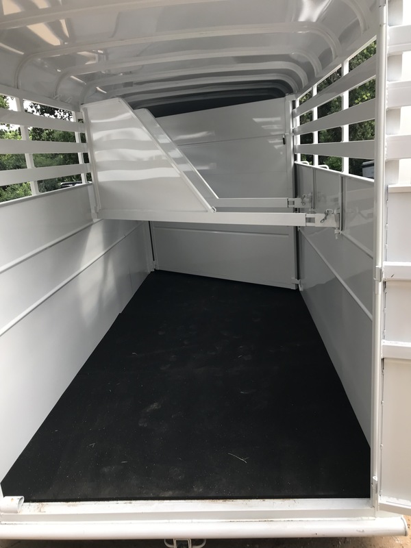  3 Horse Trailer * 7ft Tall