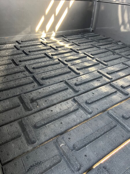 Trailer Livestock / Horse *  Lifetime Floor