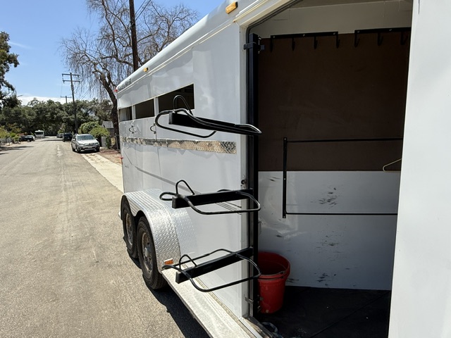 3 Horse Trailswest Goosneck