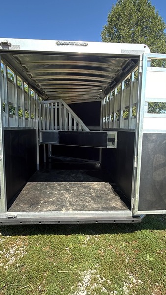 Like New 2025 Aluminum 3 Horse Bumper Pull